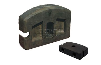 橡膠礦車碰頭 橡膠礦車碰頭